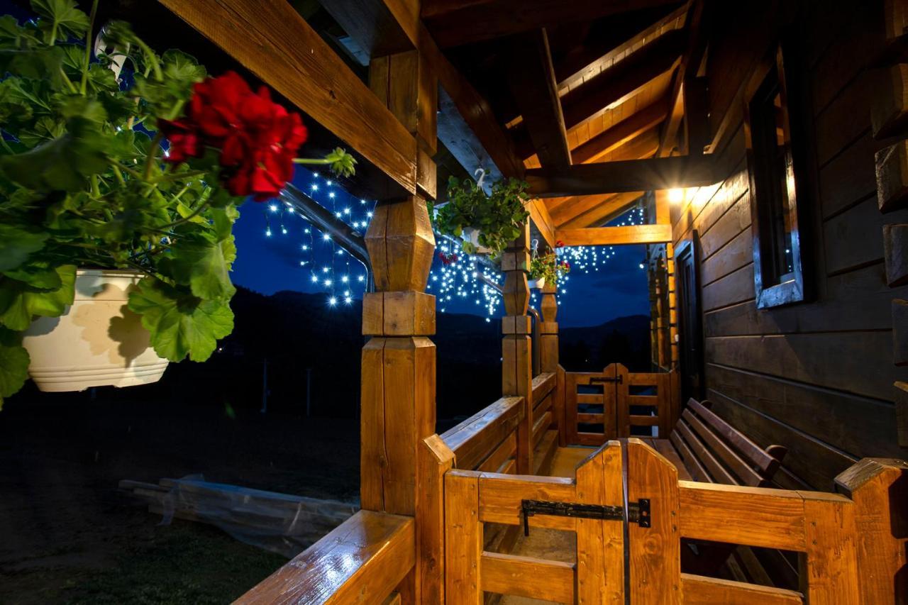 Tulean Cabin Săcel 外观 照片