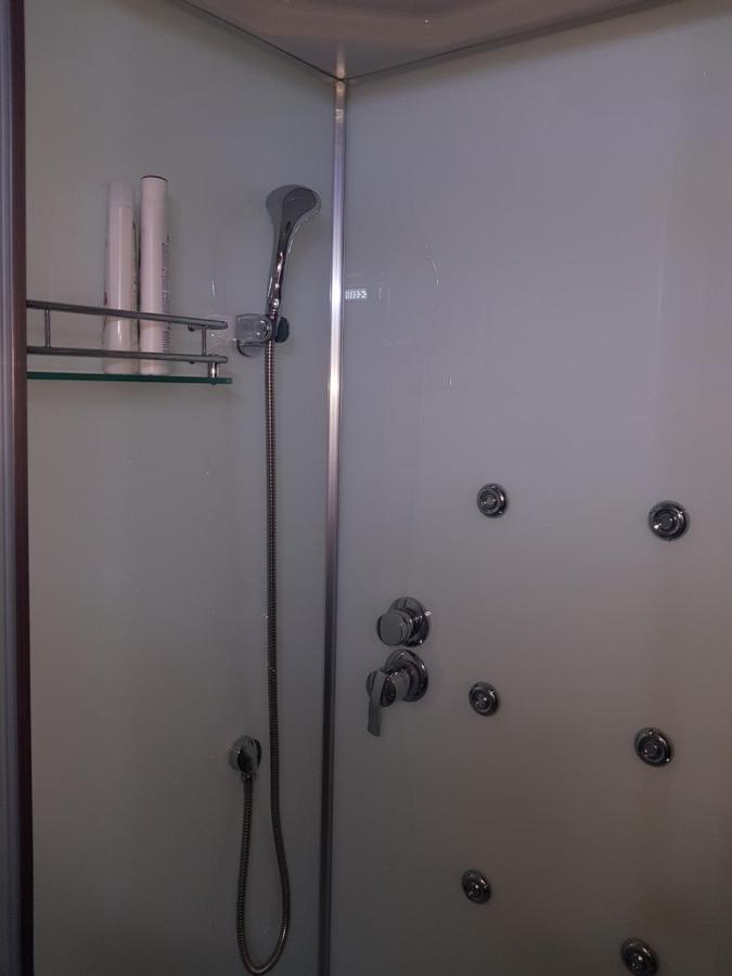 Tulean Cabin Săcel 外观 照片